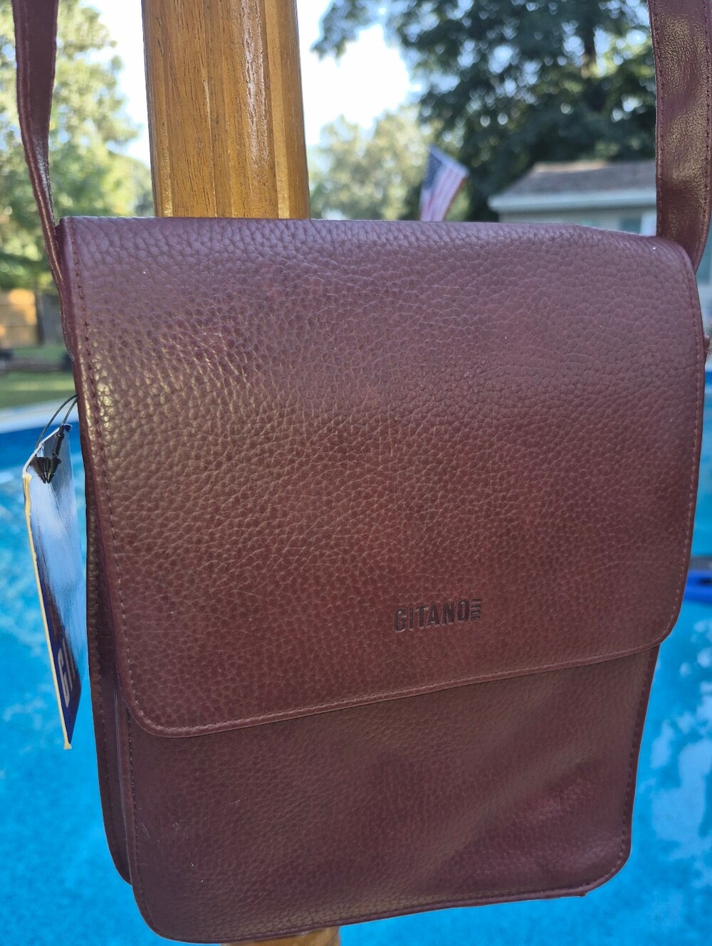 Vintage Gitano textured leather crossbody messenger bag in Burgundy, Nwt's